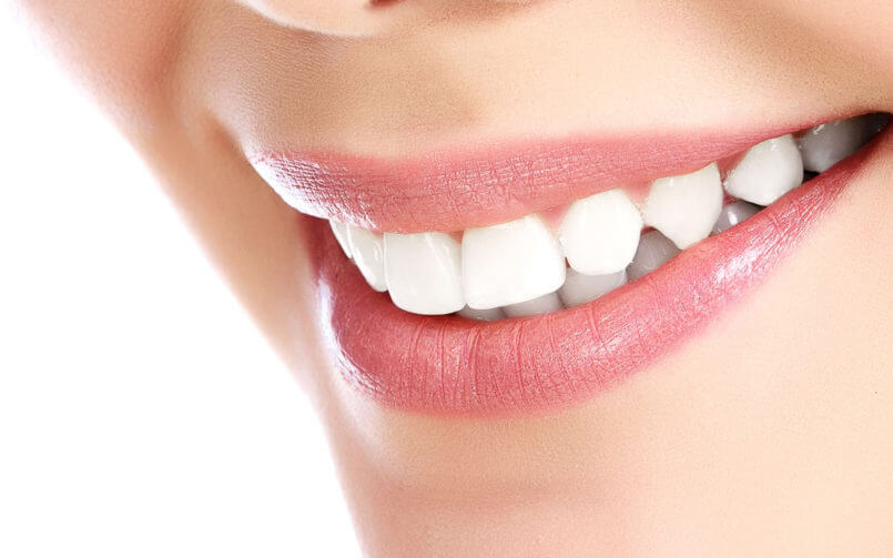 Diş Eti Estetiği Nedir? Dentistiklal Ataköy